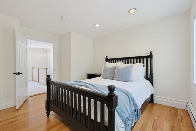 457 Hanlon Rd, Holliston, MA 01746