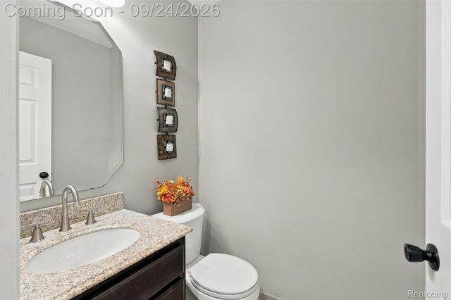 37327 Golfview Drive, Sterling Heights, MI 48312