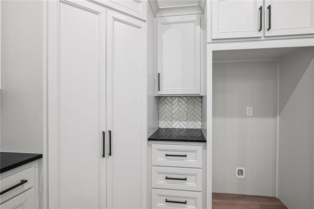 419 Linn Street, Leavenworth, KS 66048