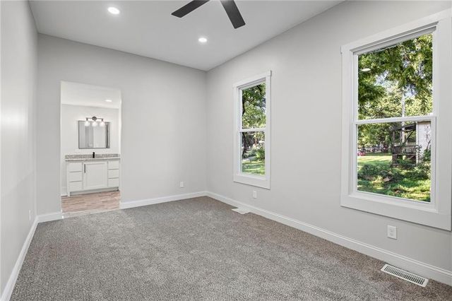 419 Linn Street, Leavenworth, KS 66048