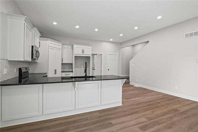 419 Linn Street, Leavenworth, KS 66048