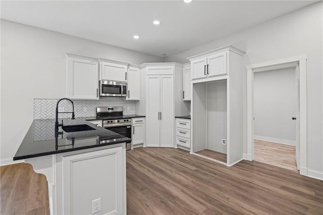 419 Linn Street, Leavenworth, KS 66048