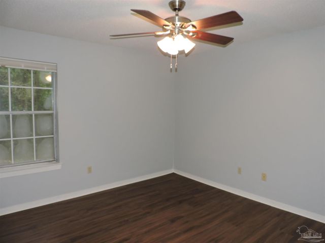 3031 Belle Meade Dr D, Pensacola, FL 32503