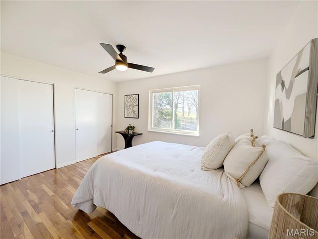 8835 Sumter Drive, St Louis, MO 63136