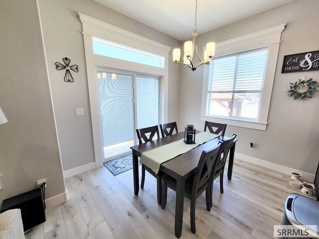 3965 N Barcelona Ave, Idaho Falls, ID 83401