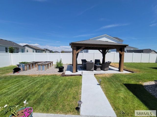 3965 N Barcelona Ave, Idaho Falls, ID 83401
