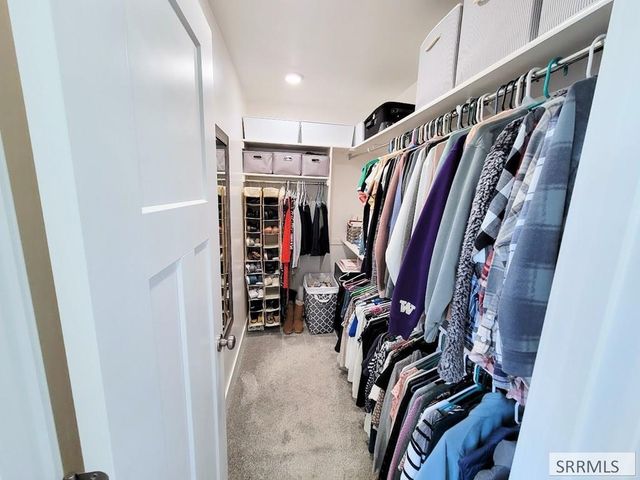 3965 N Barcelona Ave, Idaho Falls, ID 83401