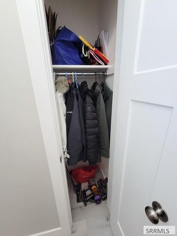 3965 N Barcelona Ave, Idaho Falls, ID 83401