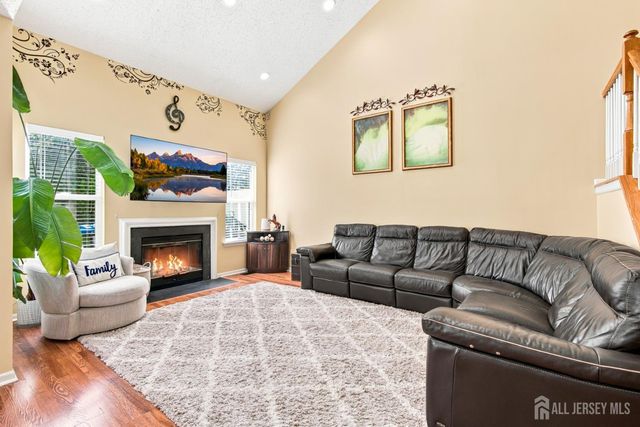 220 Manahan Road, East Brunswick, NJ 08816