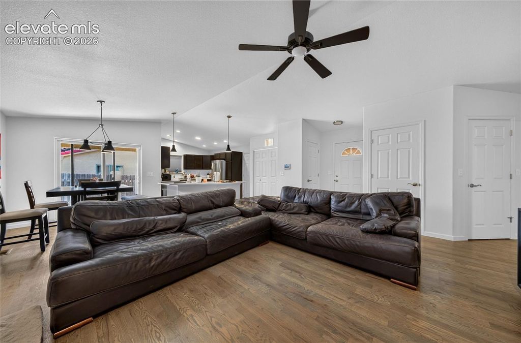 47 S Jibbsam Way, Pueblo West, CO 81007 — photo 3