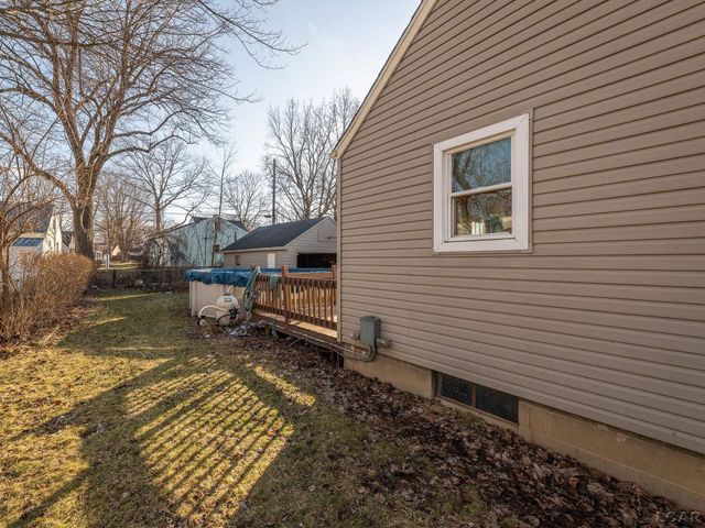 404 Outer Drive, Tecumseh, MI 49286