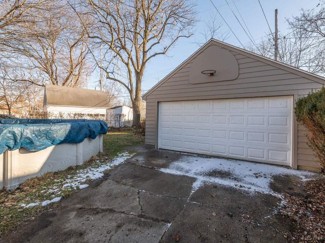 404 Outer Drive, Tecumseh, MI 49286