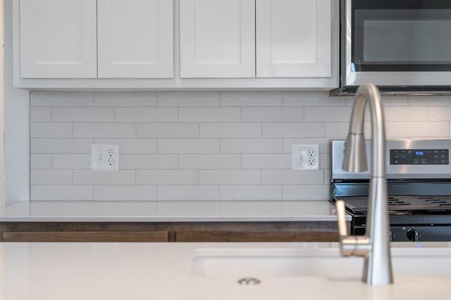 15800 Switchgrass Place, Moore, OK 73170