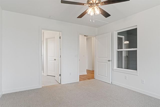 15800 Switchgrass Place, Moore, OK 73170