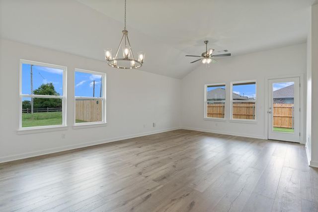 15800 Switchgrass Place, Moore, OK 73170