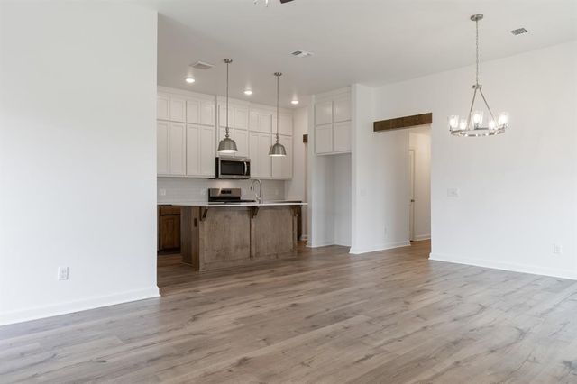 15800 Switchgrass Place, Moore, OK 73170