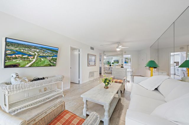 50 Celestial Way 105, Juno Beach, FL 33408