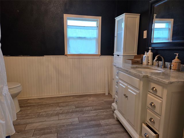 503 W 3rd Street, Cleburne, TX 76033