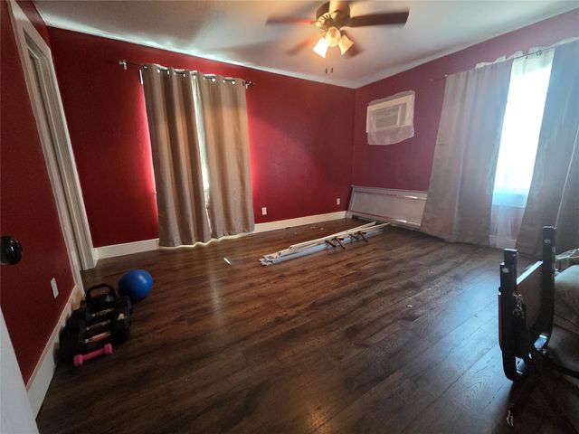 503 W 3rd Street, Cleburne, TX 76033