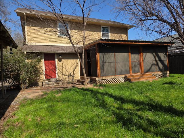 503 W 3rd Street, Cleburne, TX 76033