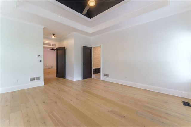 214 Chandler Walk, Loganville, GA 30052