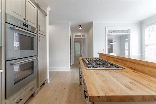 214 Chandler Walk, Loganville, GA 30052