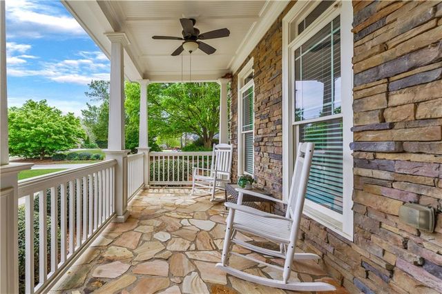 214 Chandler Walk, Loganville, GA 30052