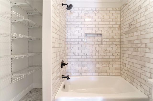 214 Chandler Walk, Loganville, GA 30052