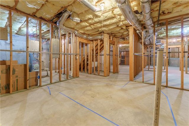 214 Chandler Walk, Loganville, GA 30052