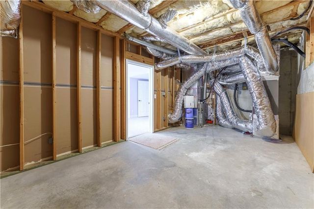 214 Chandler Walk, Loganville, GA 30052