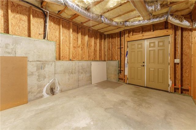 214 Chandler Walk, Loganville, GA 30052