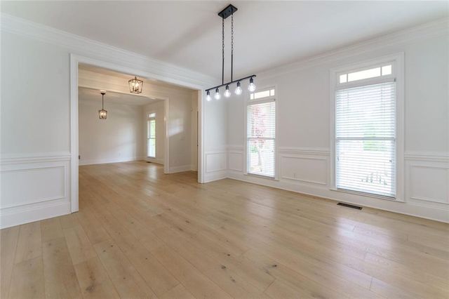 214 Chandler Walk, Loganville, GA 30052