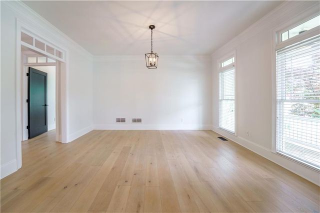 214 Chandler Walk, Loganville, GA 30052