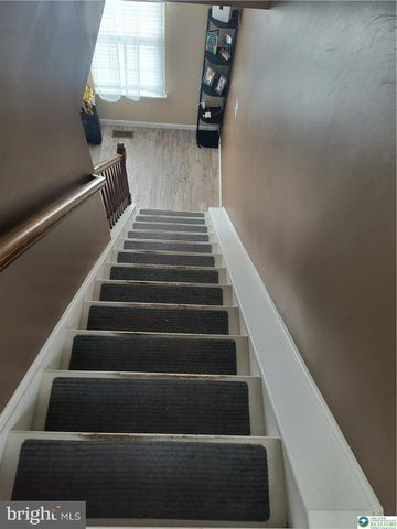708 BACH CT, Bethlehem, PA 18017