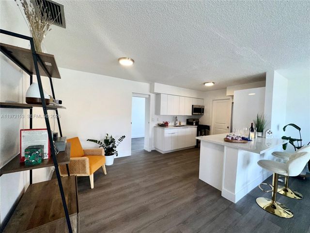 9040 NW 26th Pl Sunrise Golf Village, Sunrise, FL 33322