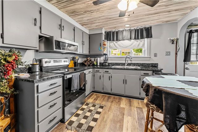 210 Hopwood Fairchance Rd, South Union Twp, PA 15401