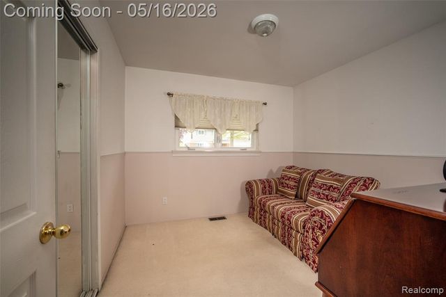 27188 Weddel Avenue, Brownstown, MI 48183
