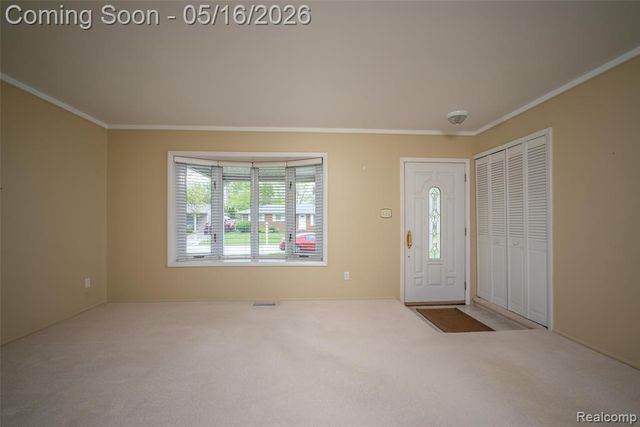 27188 Weddel Avenue, Brownstown, MI 48183