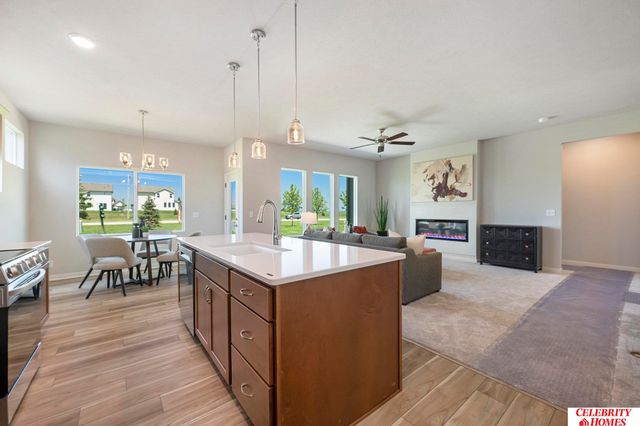 11224 Grebe Street, Omaha, NE 68142