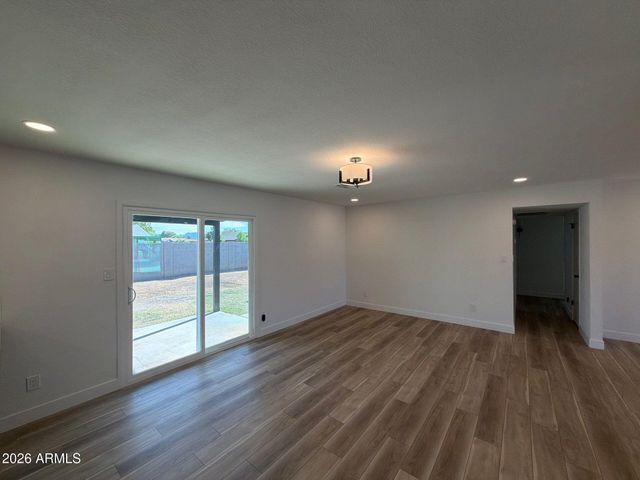 7731 W MULBERRY Drive, Phoenix, AZ 85033