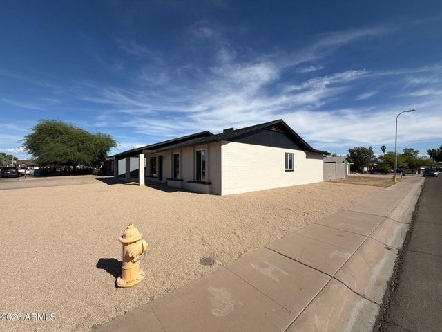 7731 W MULBERRY Drive, Phoenix, AZ 85033