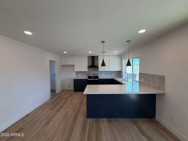 7731 W MULBERRY Drive, Phoenix, AZ 85033