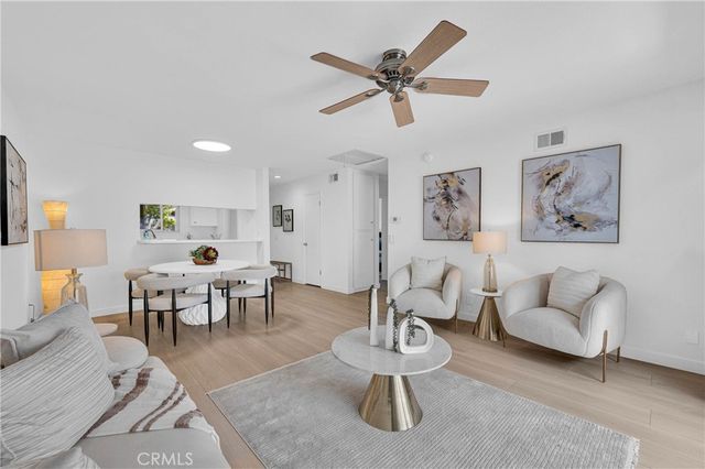 121 Doverfield Drive 61, Placentia, CA 92870