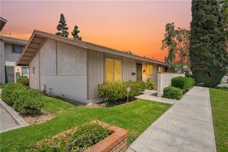 121 Doverfield Drive 61, Placentia, CA 92870