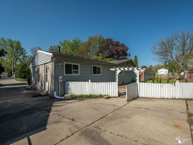 42064 Arthur Street, Van Buren Twp, MI 48111