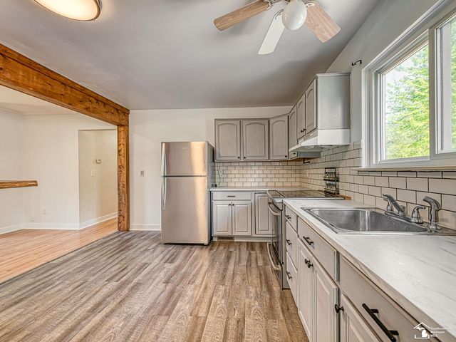 42064 Arthur Street, Van Buren Twp, MI 48111