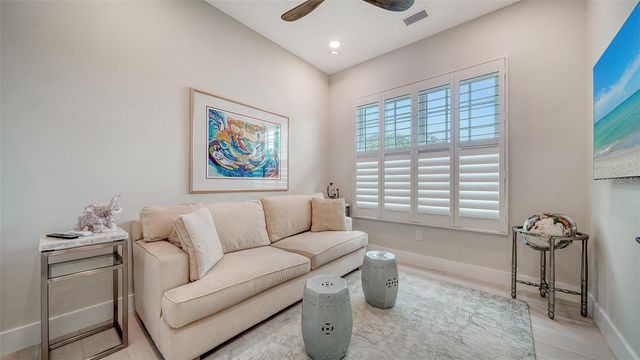 5930 BRIARWOOD AVENUE, Sarasota, FL 34231