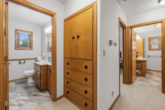 5845 N 119th STREET, Milwaukee, WI 53225