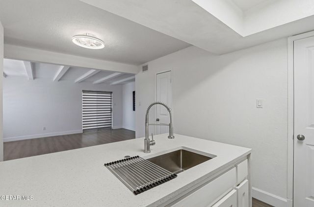 6201 Escondido Drive 3A, El Paso, TX 79912
