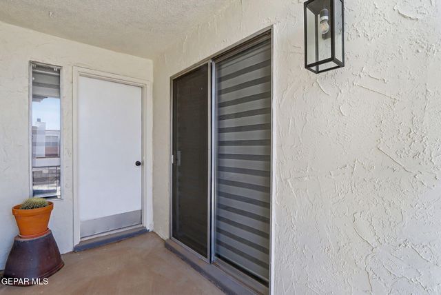 6201 Escondido Drive 3A, El Paso, TX 79912